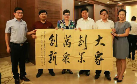 1525241780771344.jpg 22.jpg